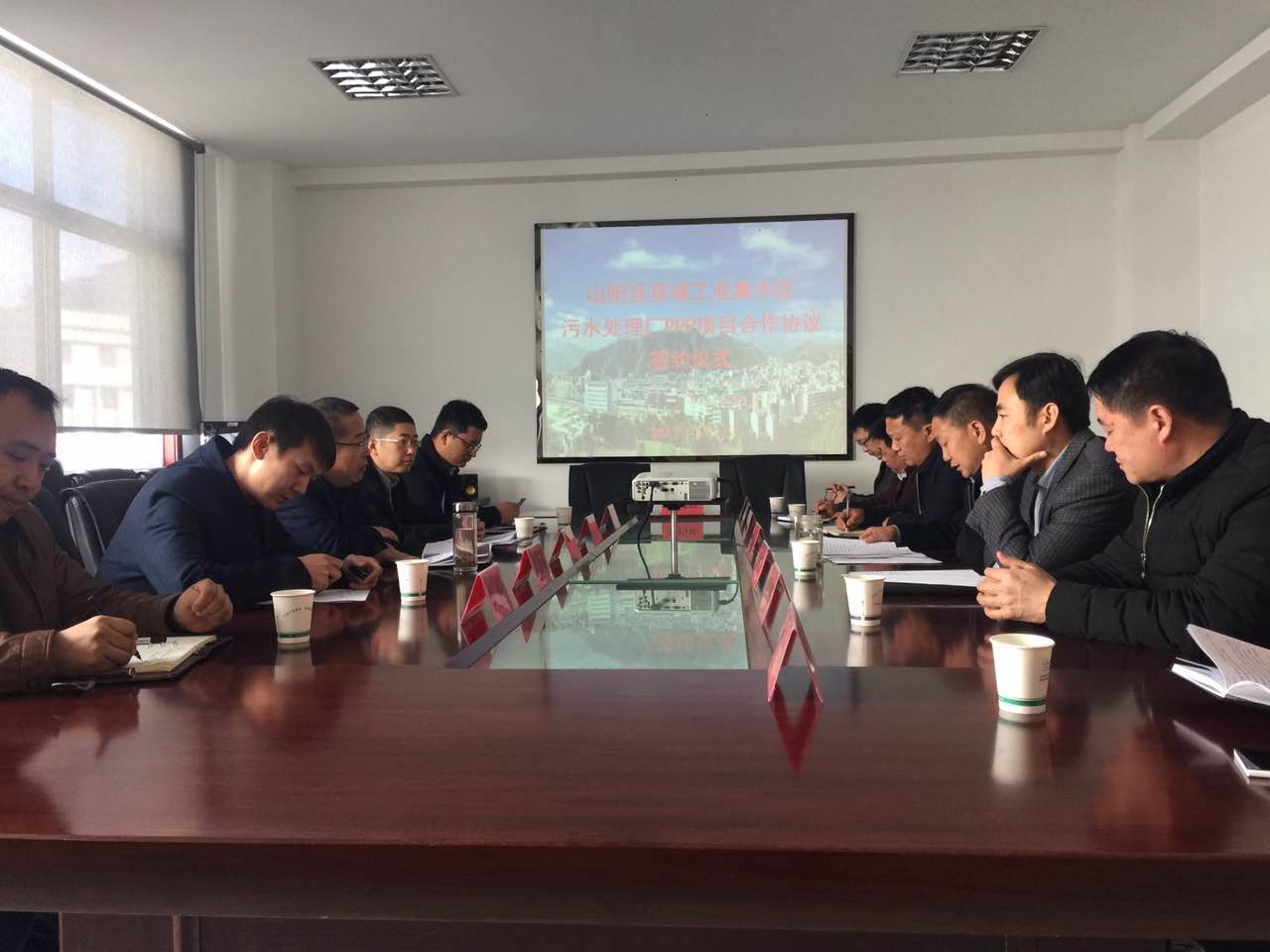 14884547862352540kI3.jpg ǩԼÏÖ³¡.jpg