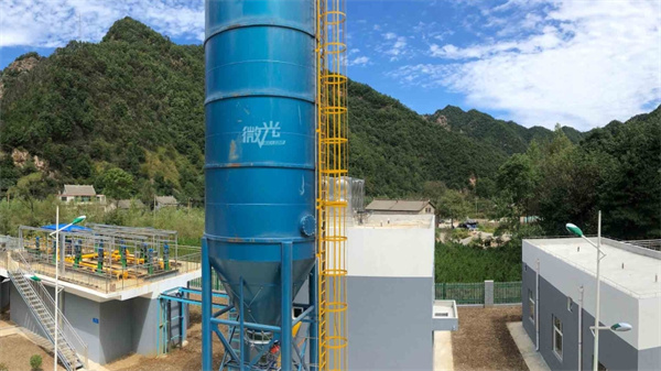 1646099797513571bUb5.jpg 7.jpg